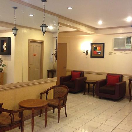 Sun Avenue Tourist Inn & Cafe Tagbilaran City Bagian luar foto
