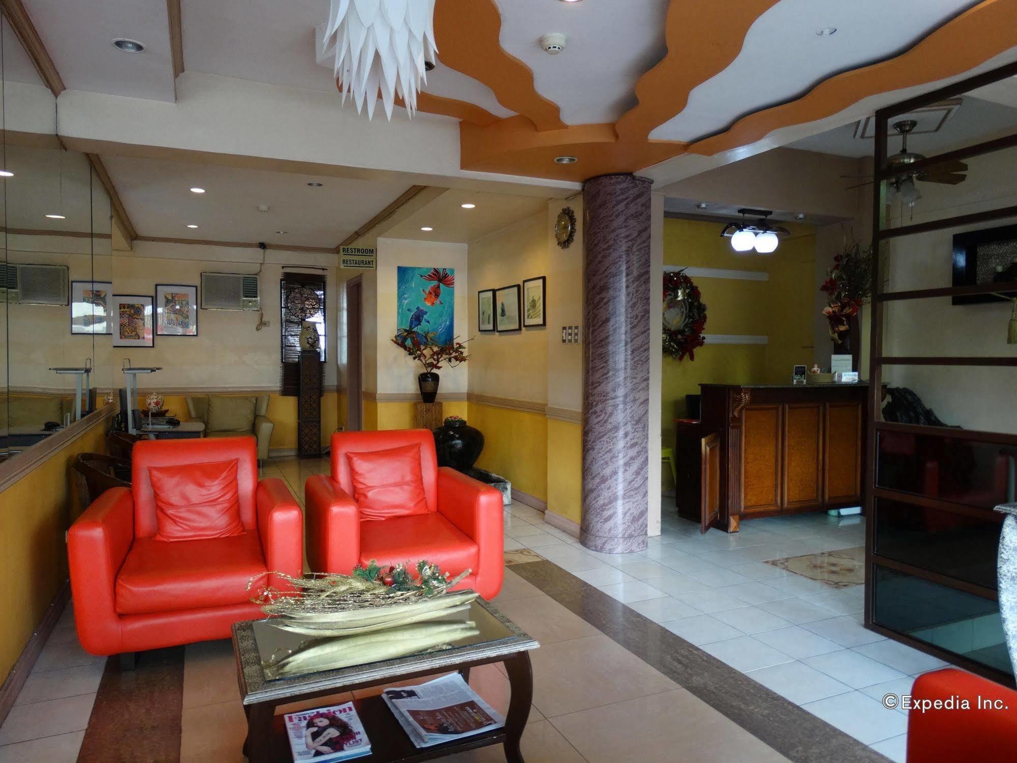 Sun Avenue Tourist Inn & Cafe Tagbilaran City Bagian luar foto